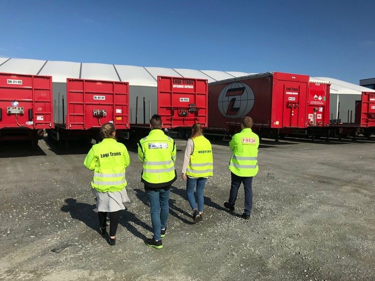 Bilde: Silje Haugsland (Logi Trans), John Harald Hansen (SR Group), Hannah Moen (Westport) og Tore Ommundsen (FREJA Transport & Logistics)
